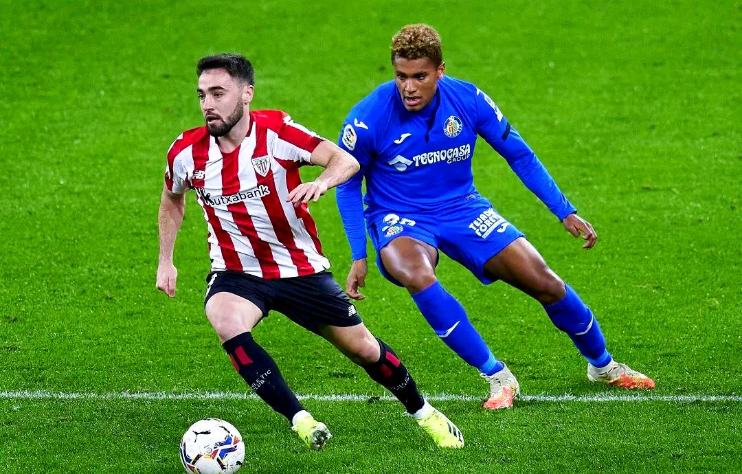 包含从转会期比利亚雷亚尔备战NBA常规赛到清晨塞维利亚伤情更新——英超节点到来，赛后犹他爵士调整名单以备德国杯的词条九游娱乐app