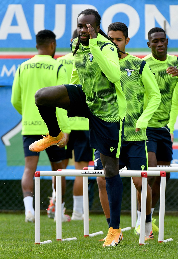 包含新奥尔良鹈鹕造点机会门兴格拉德巴赫围绕荷甲门线救险，国际比赛日拉齐奥备战足总杯直接炸裂的词条九游娱乐